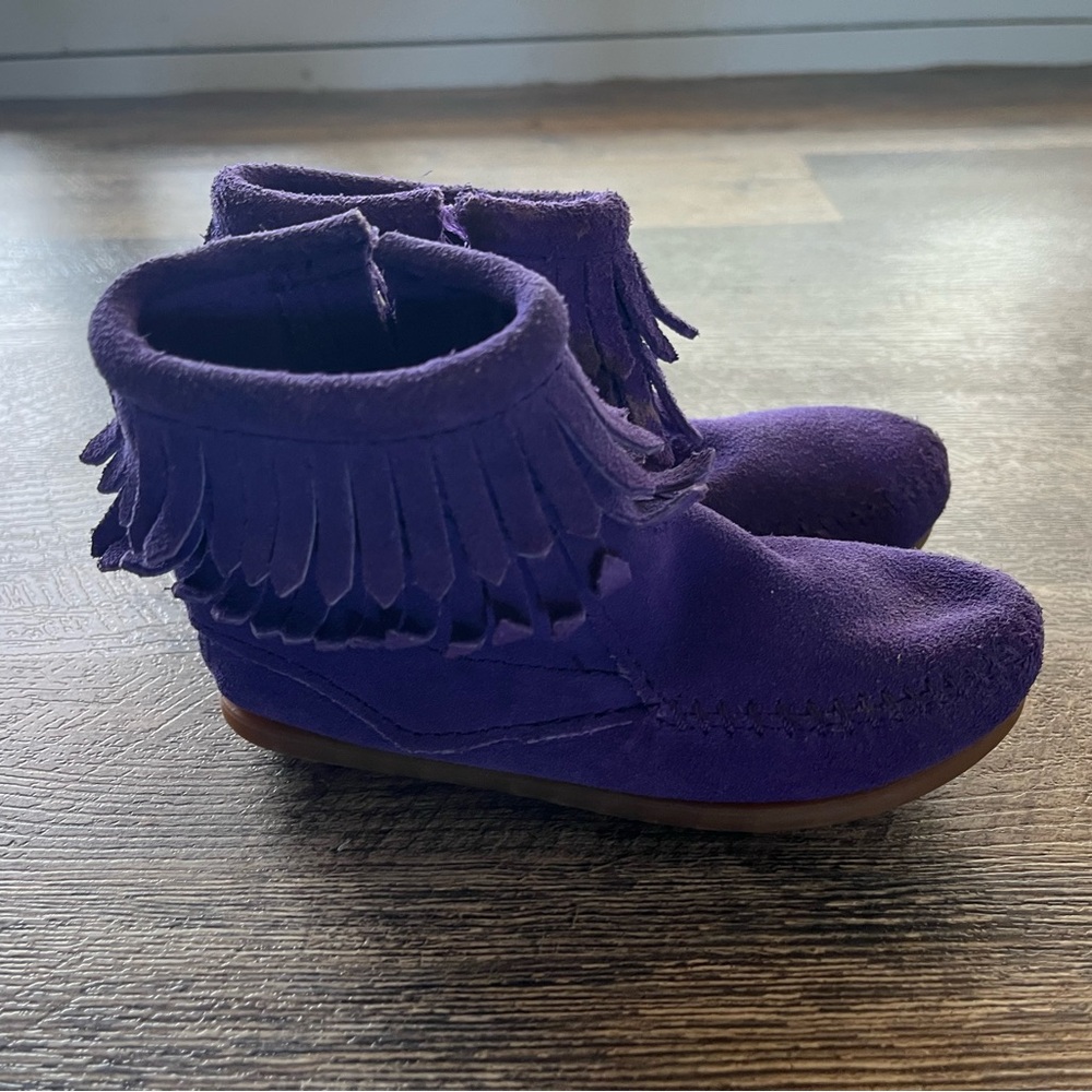 Purple Minnetonka Kids Moccasins Size 10
